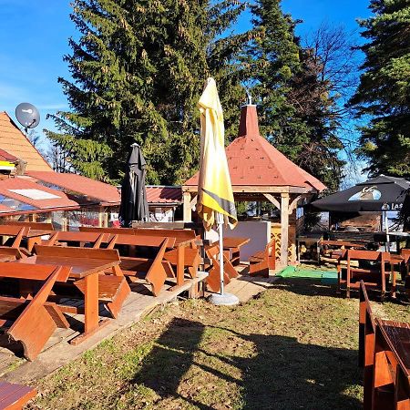 Brunarica Planika Mtb Point Maribor Bagian luar foto