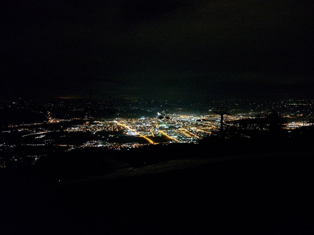 Brunarica Planika Mtb Point Maribor Bagian luar foto